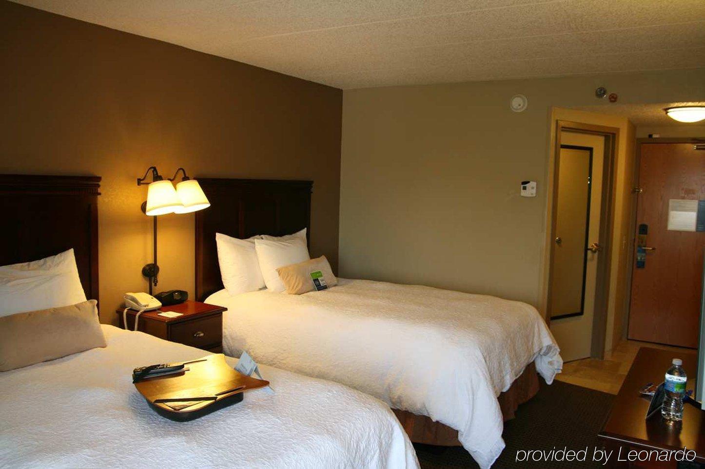 Hampton Inn Madison East Towne Mall Area Zimmer foto