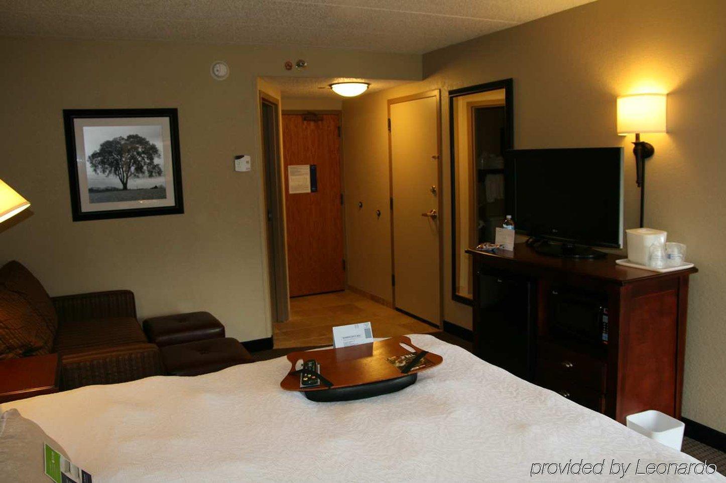 Hampton Inn Madison East Towne Mall Area Zimmer foto
