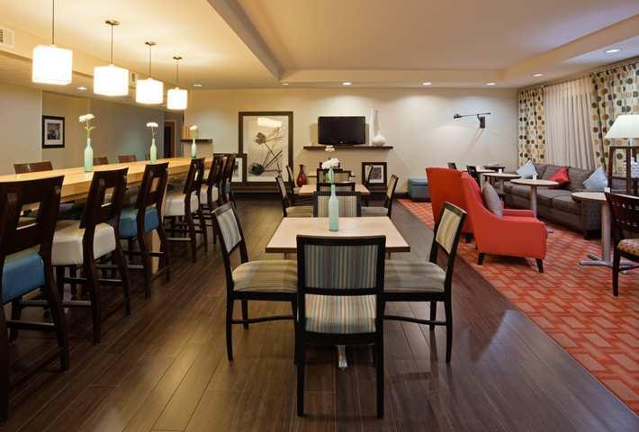 Hampton Inn Madison East Towne Mall Area Restaurant foto
